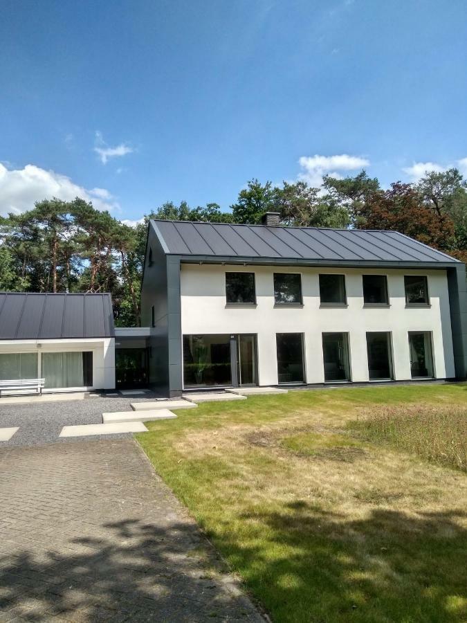 Golf Apartment Schilde Exteriör bild